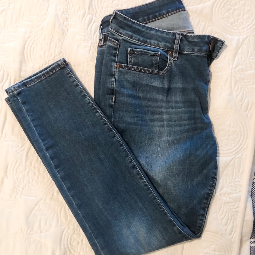 Loft Outlet Curvy Skinny Jeans